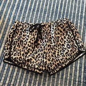 THE UPSIDE shorts